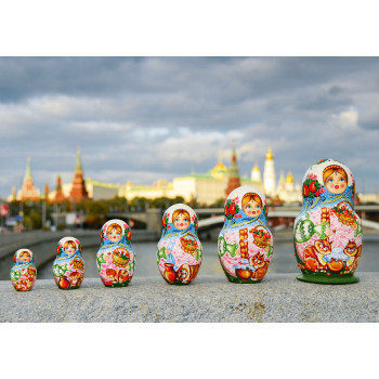 Матрешки и Москва